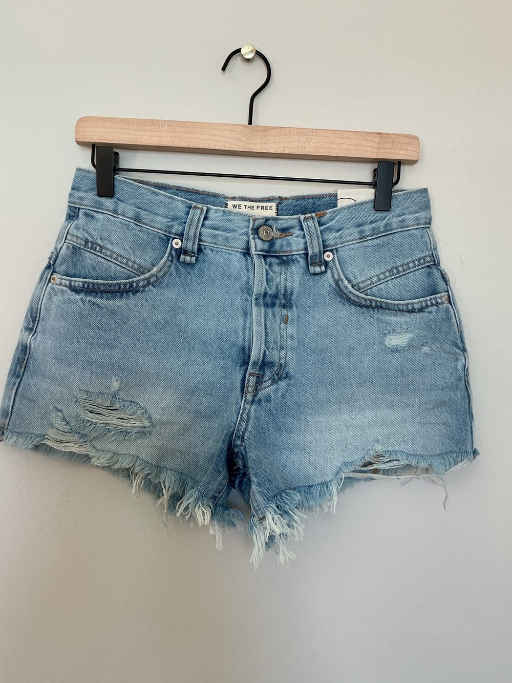 Free People We The Free Now or Never Distressed Denim Shorts Size 25 NWT